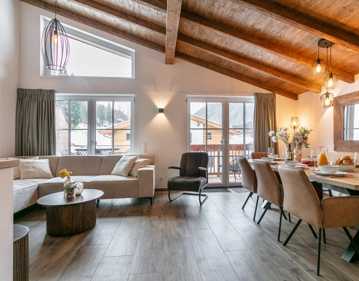 Luxe chalet with a private sauna, near Flachau image 5