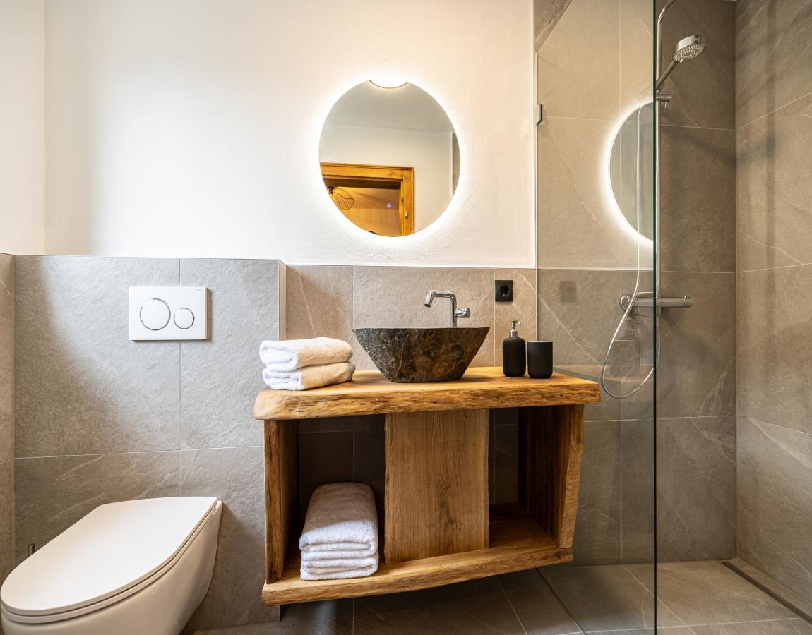 Alpbach chalet with a panoramic view and a sauna image 5