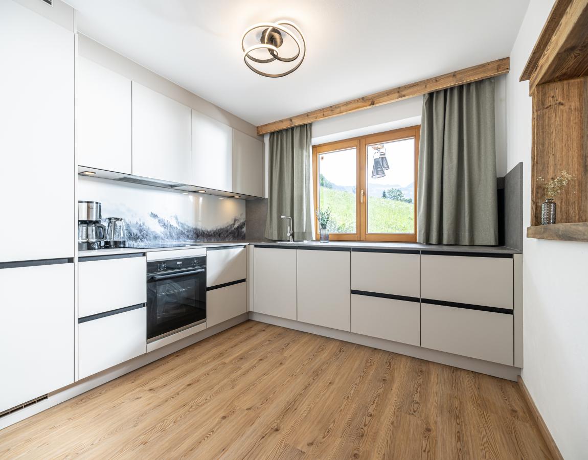 Alpbach chalet with a panoramic view and a sauna image 3
