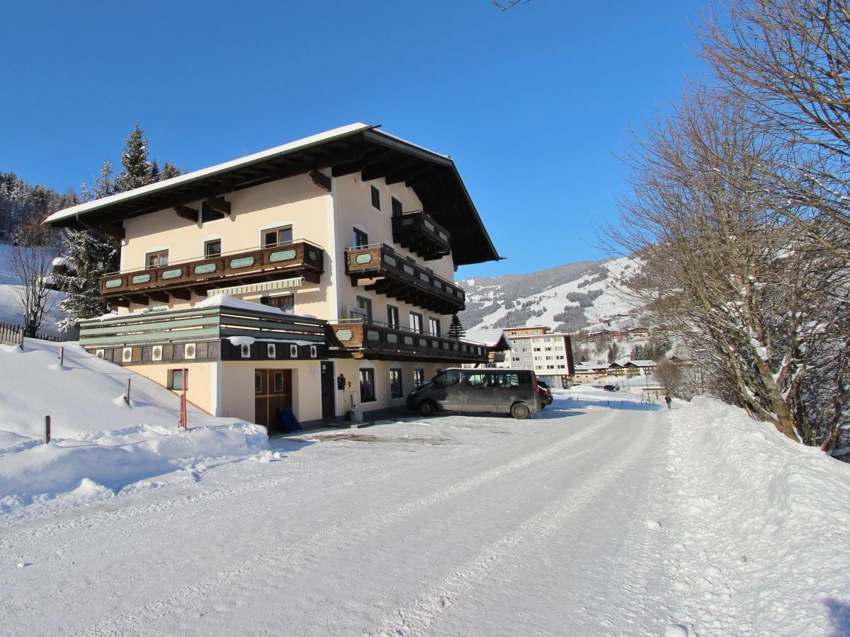 Villa photo 1