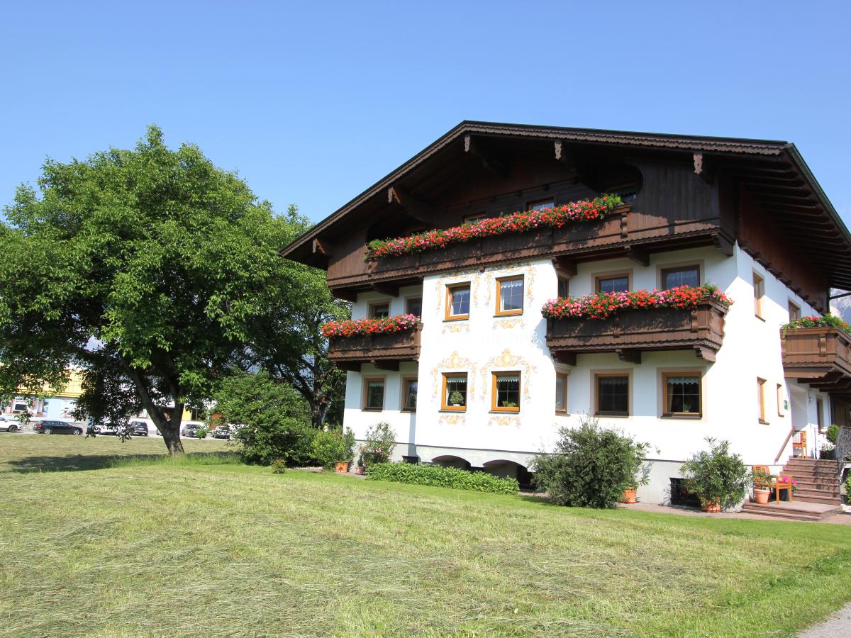 Villa photo 1
