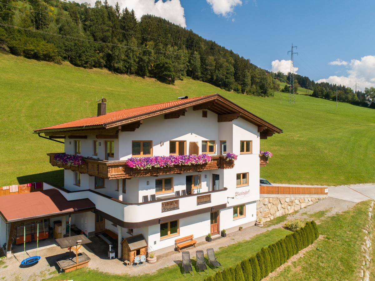 Villa photo 1