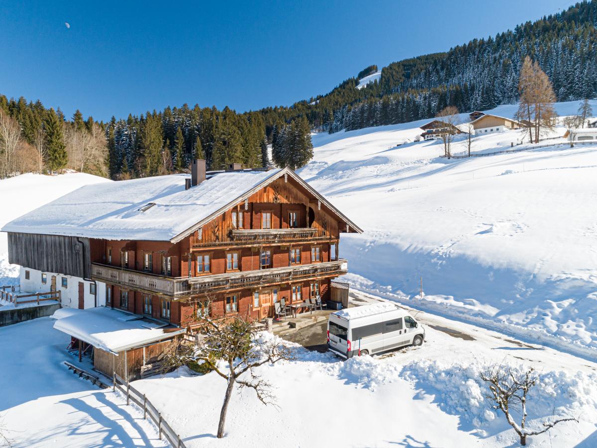 Exterior Winter