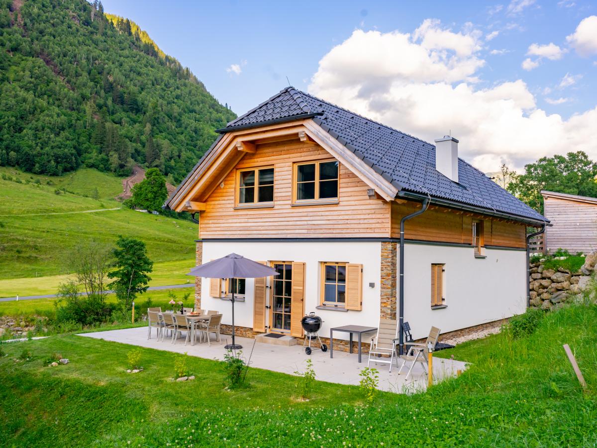 Exterior Summer
