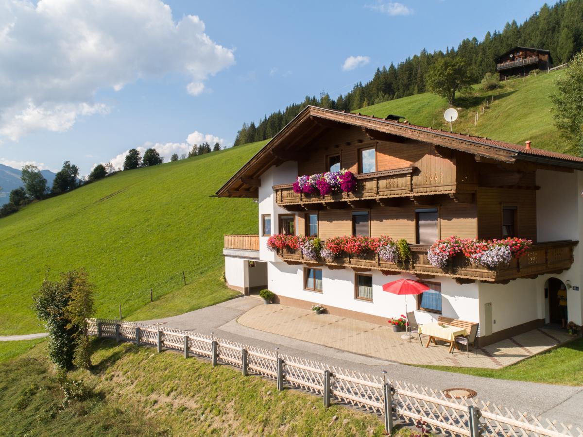Villa photo 1