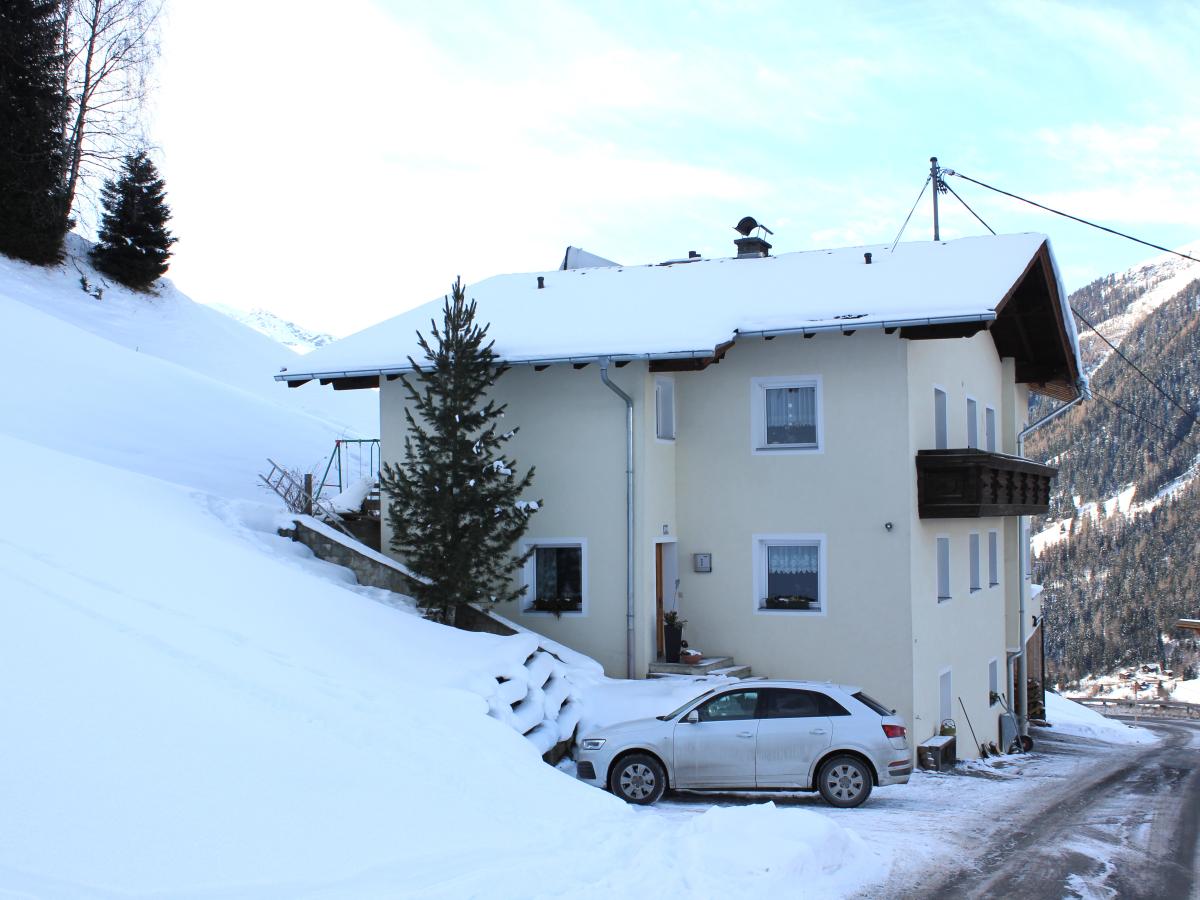 Exterior Winter