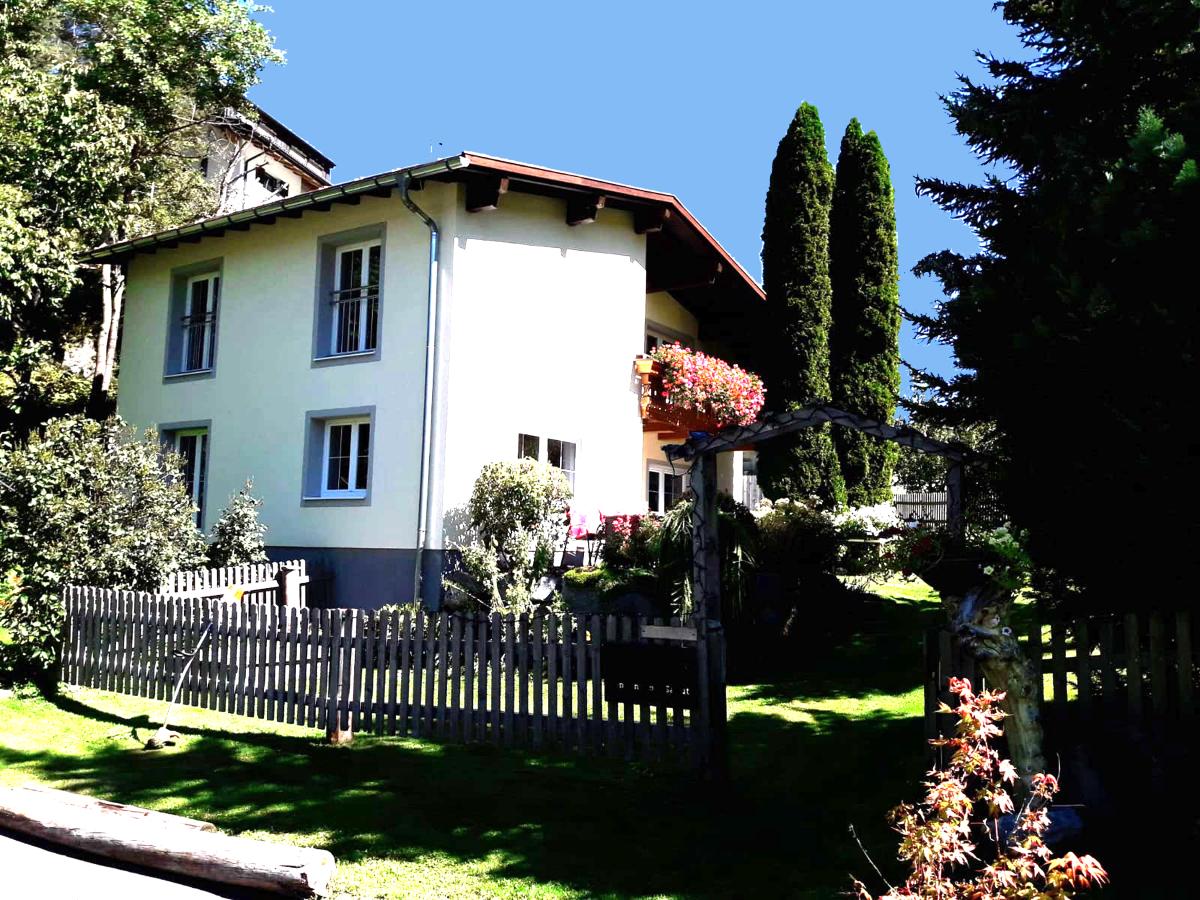 Villa photo 1