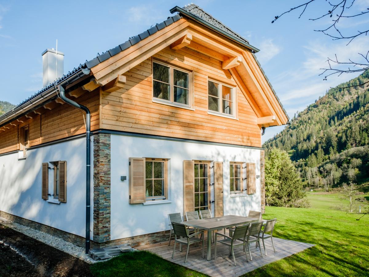 Villa photo 1