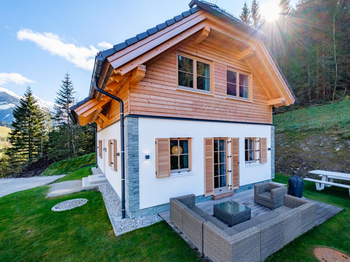 Villa photo 1