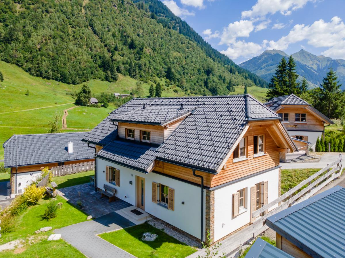Exterior Summer