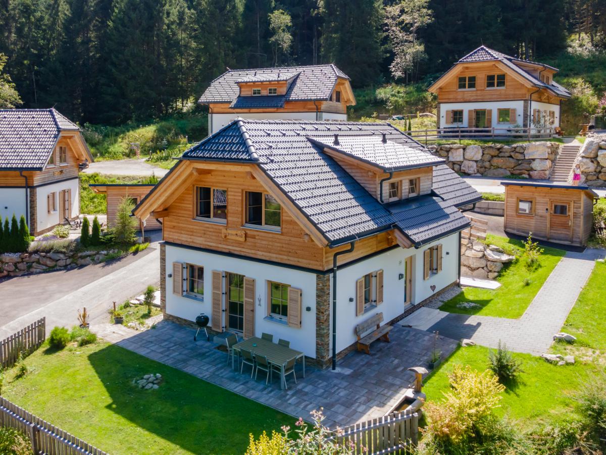 Exterior Summer