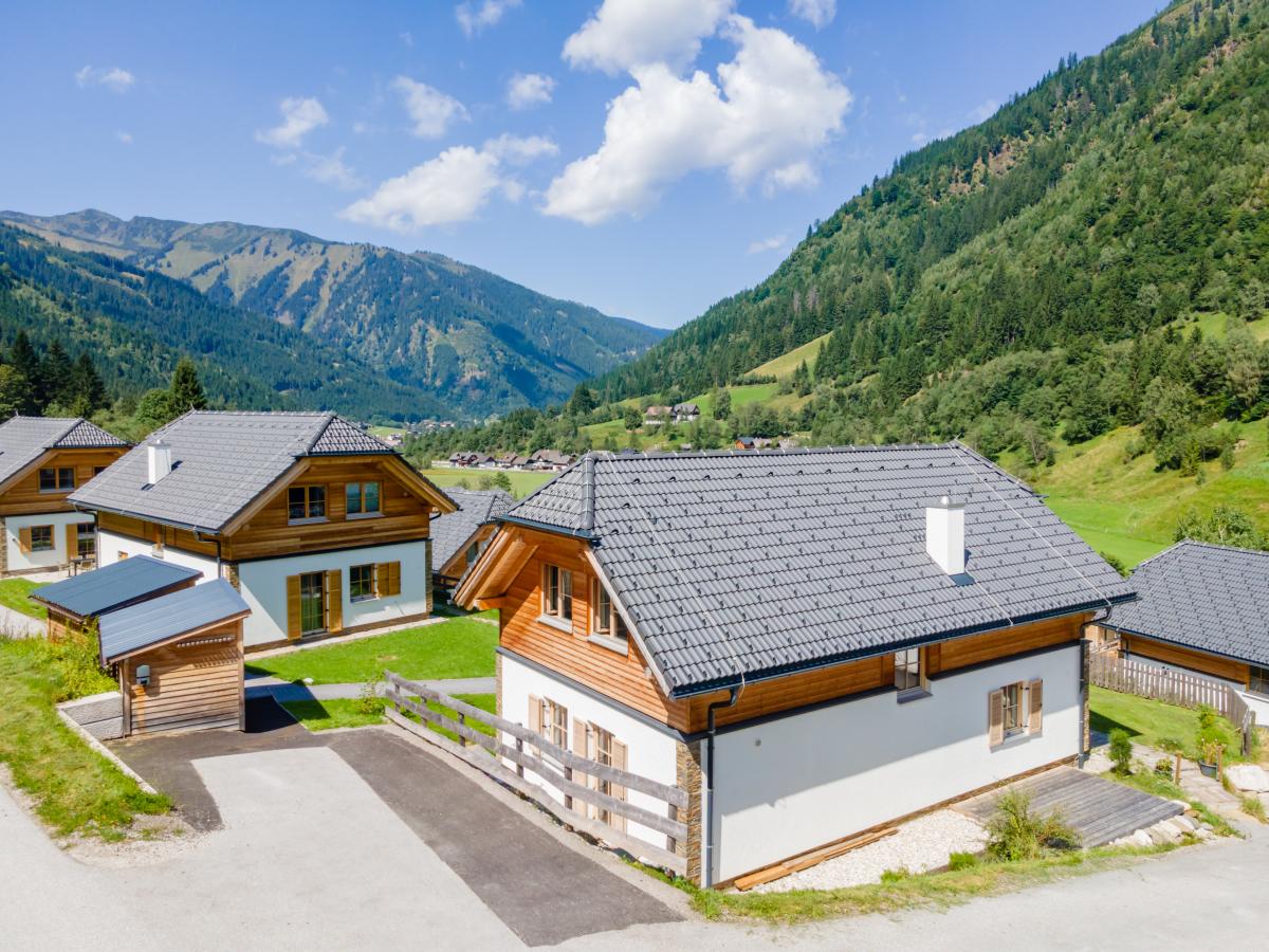 Exterior Summer