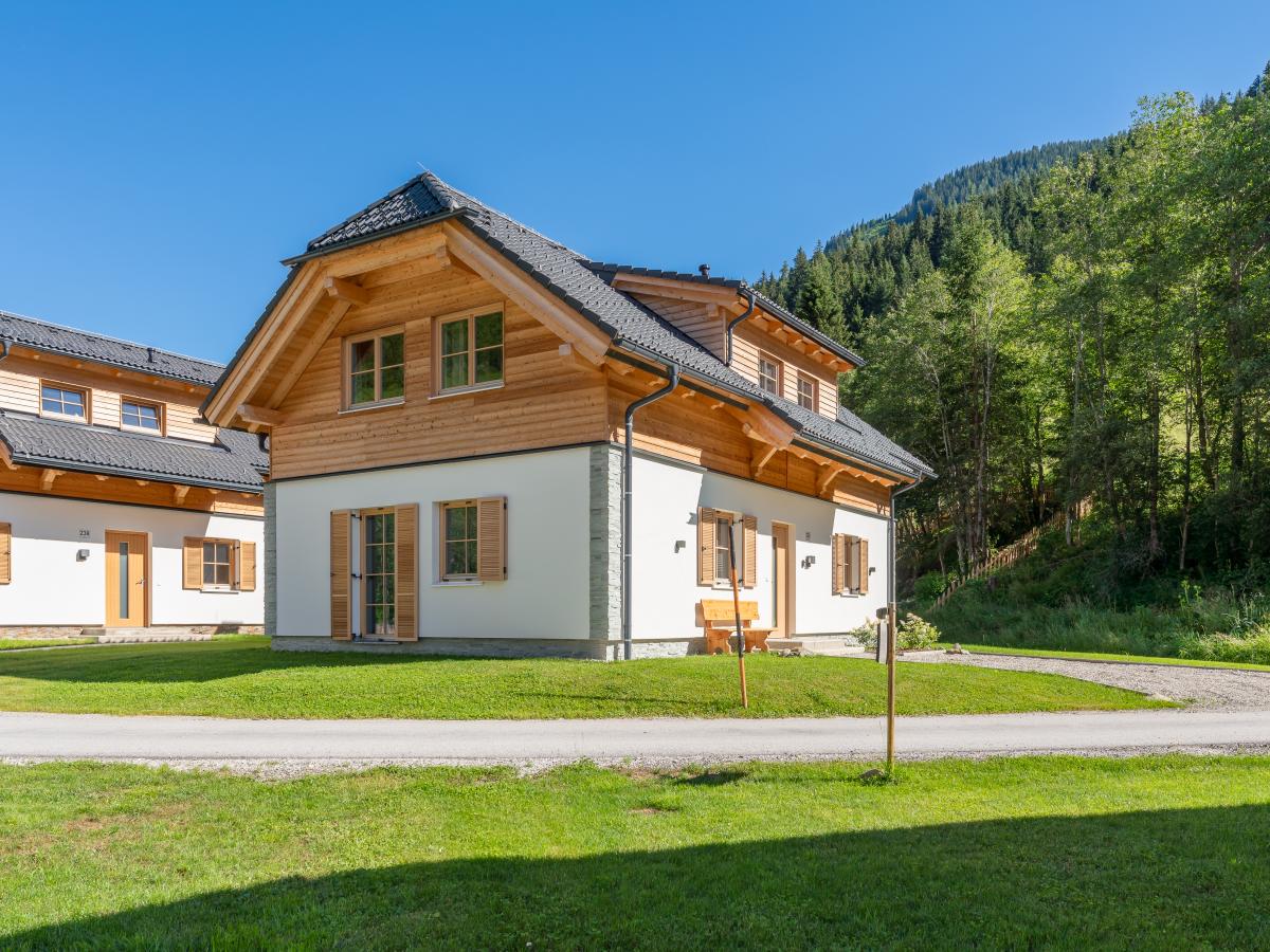 Villa photo 1