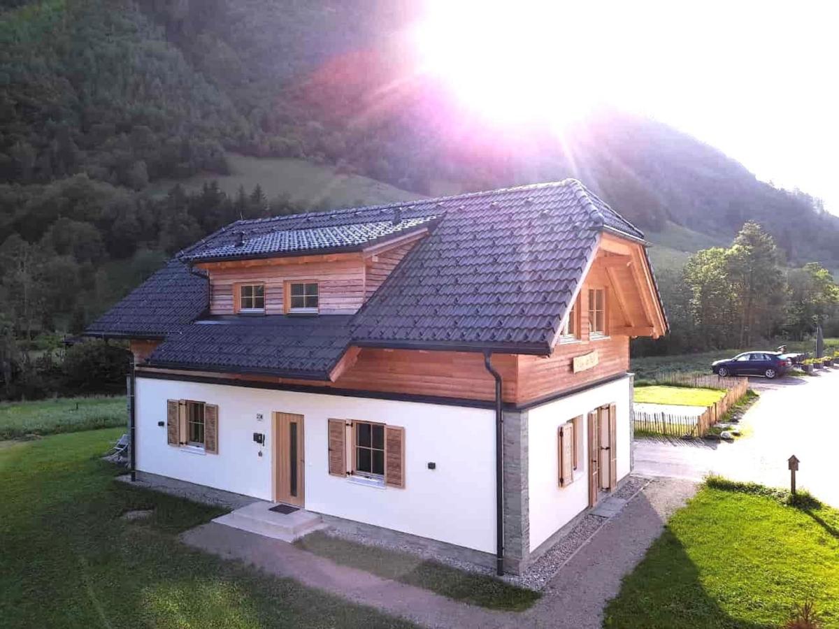 Exterior Summer