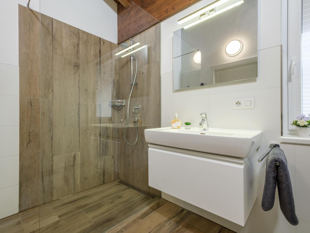 Bath Room