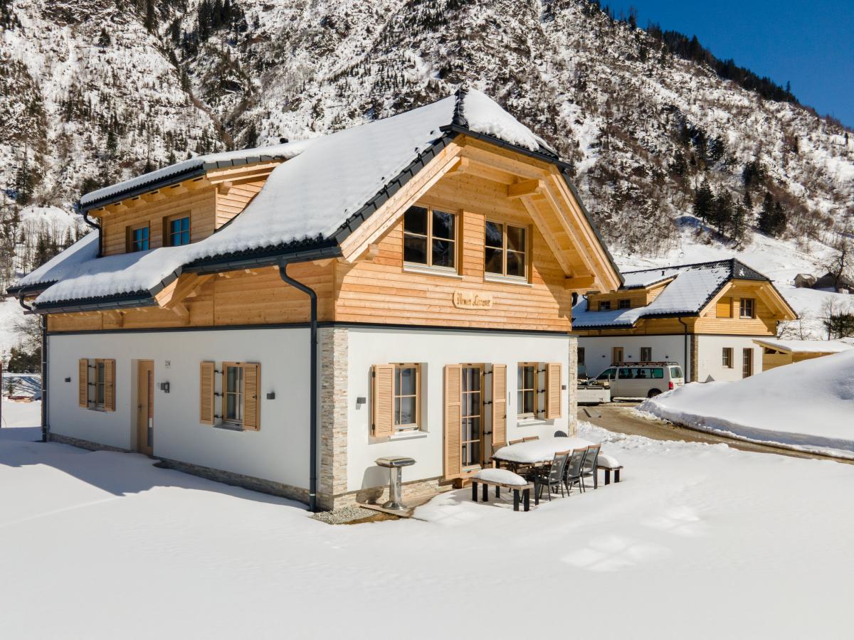 Exterior Winter