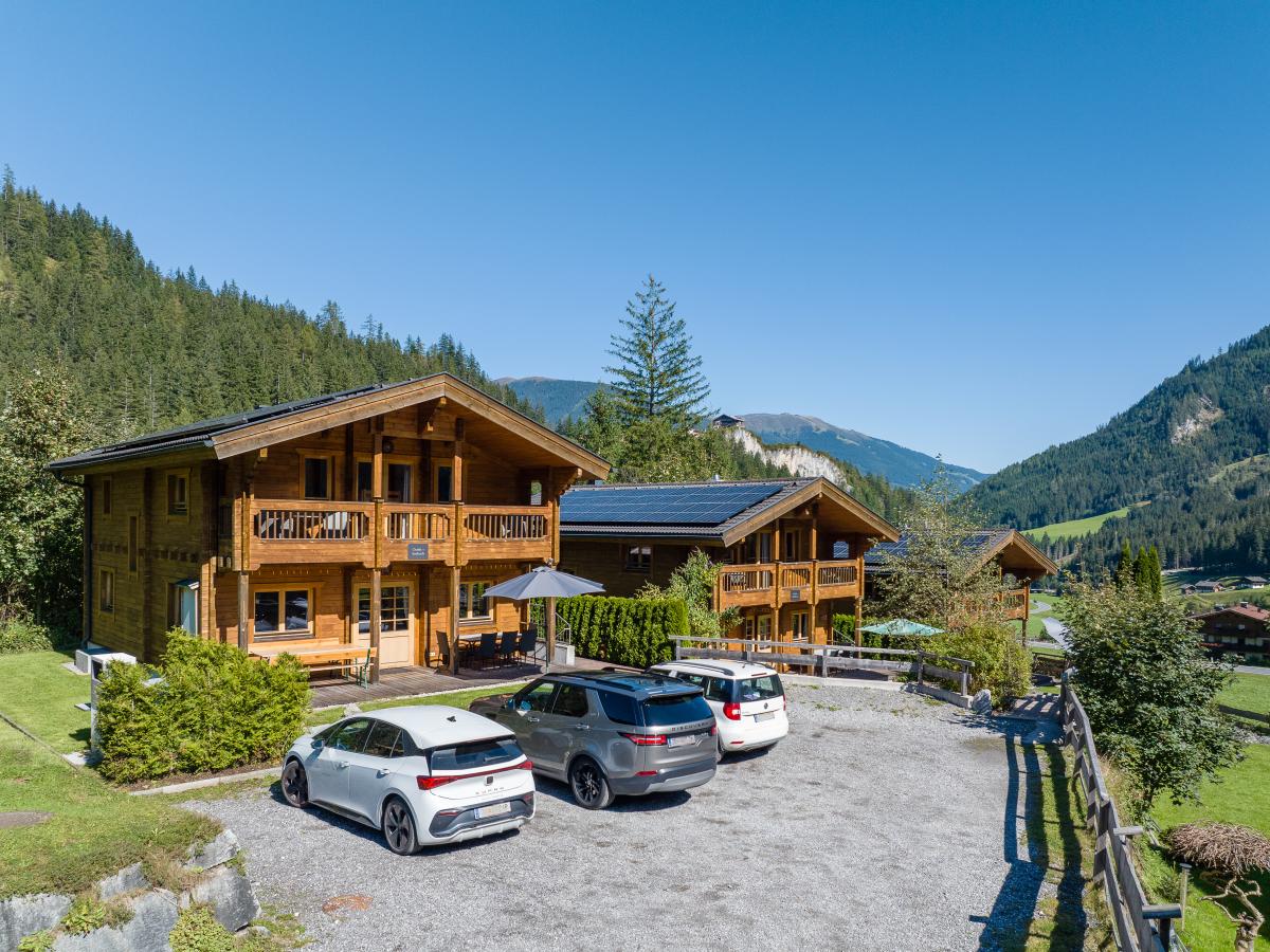 Exterior Summer