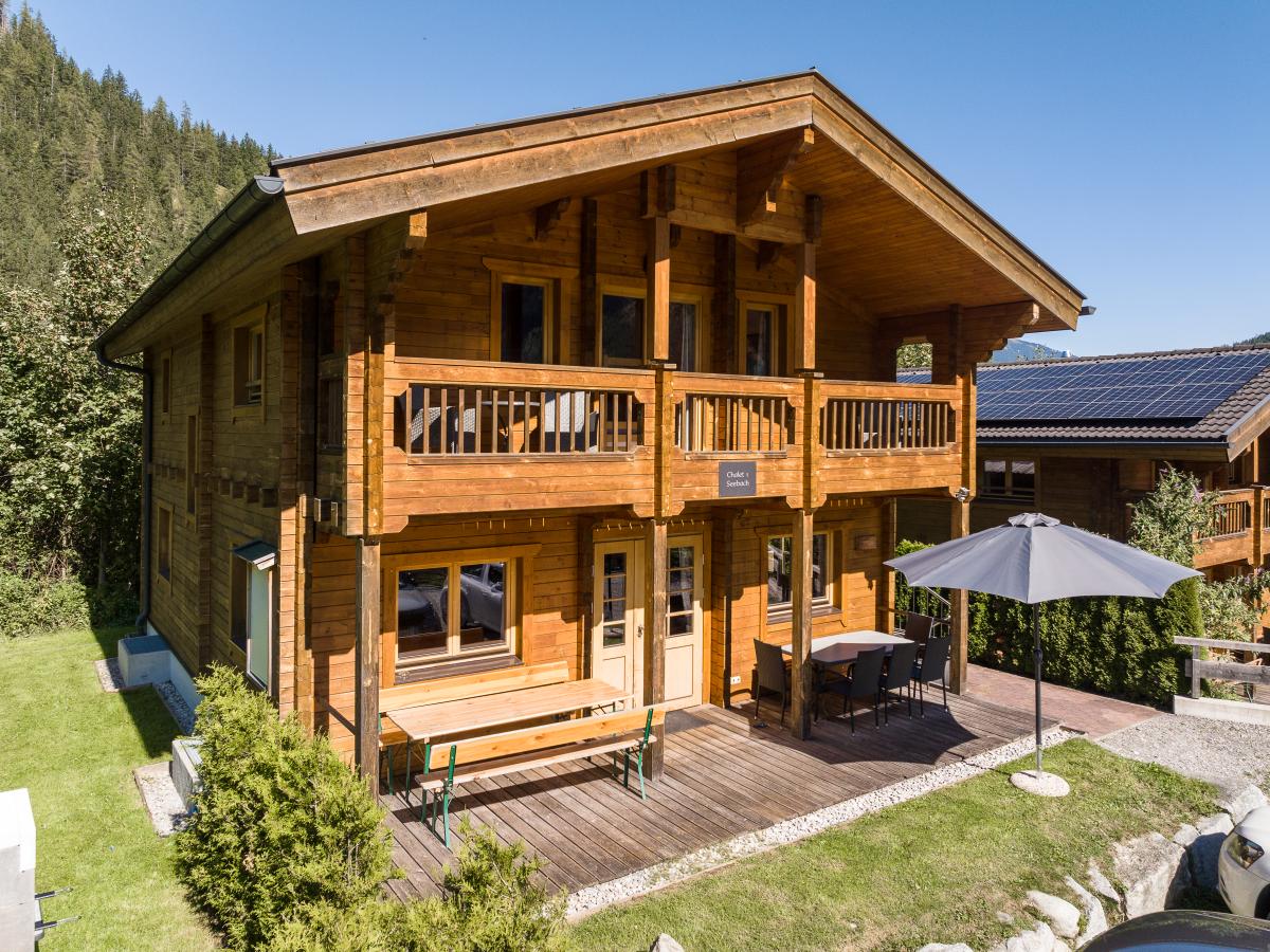 Exterior Summer