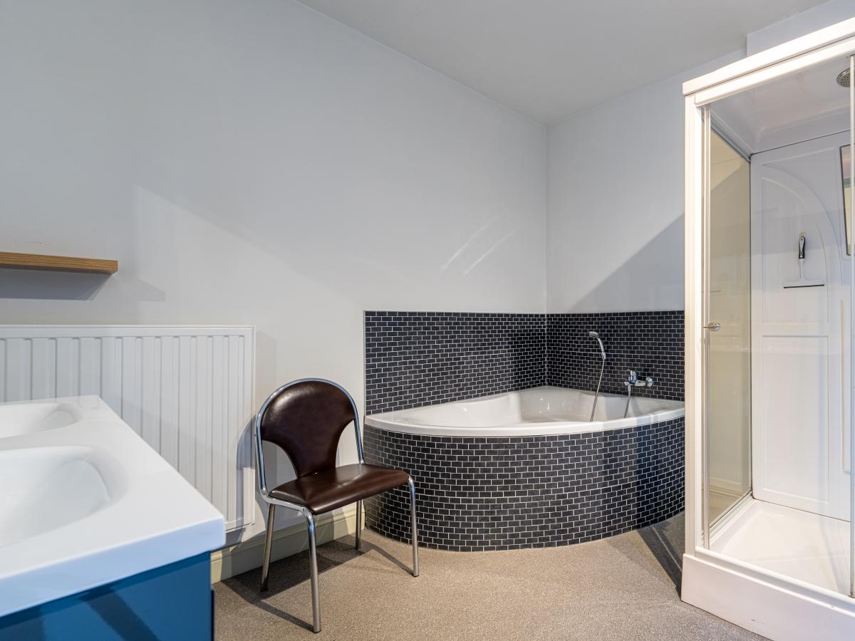 Bath Room