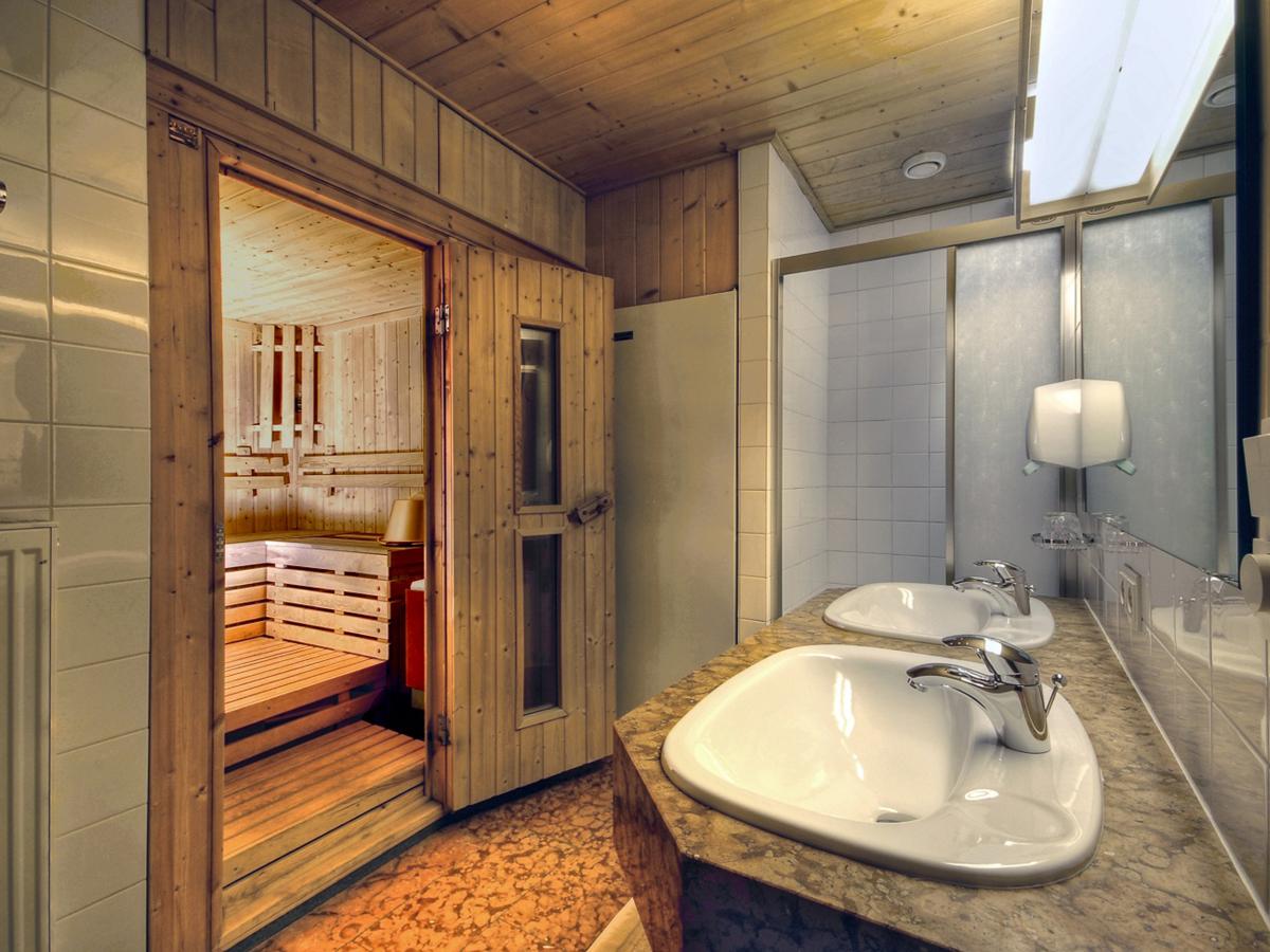 Bath Room