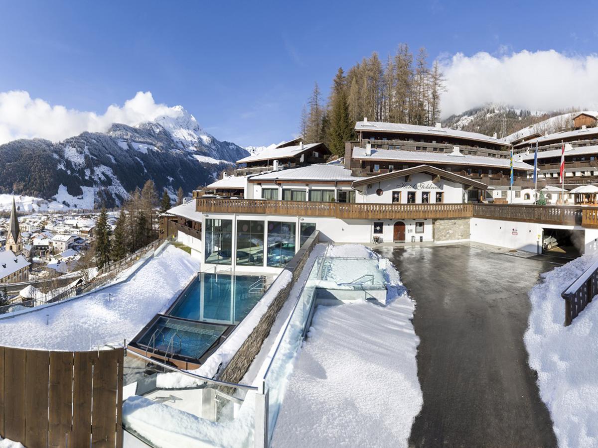 Exterior Winter