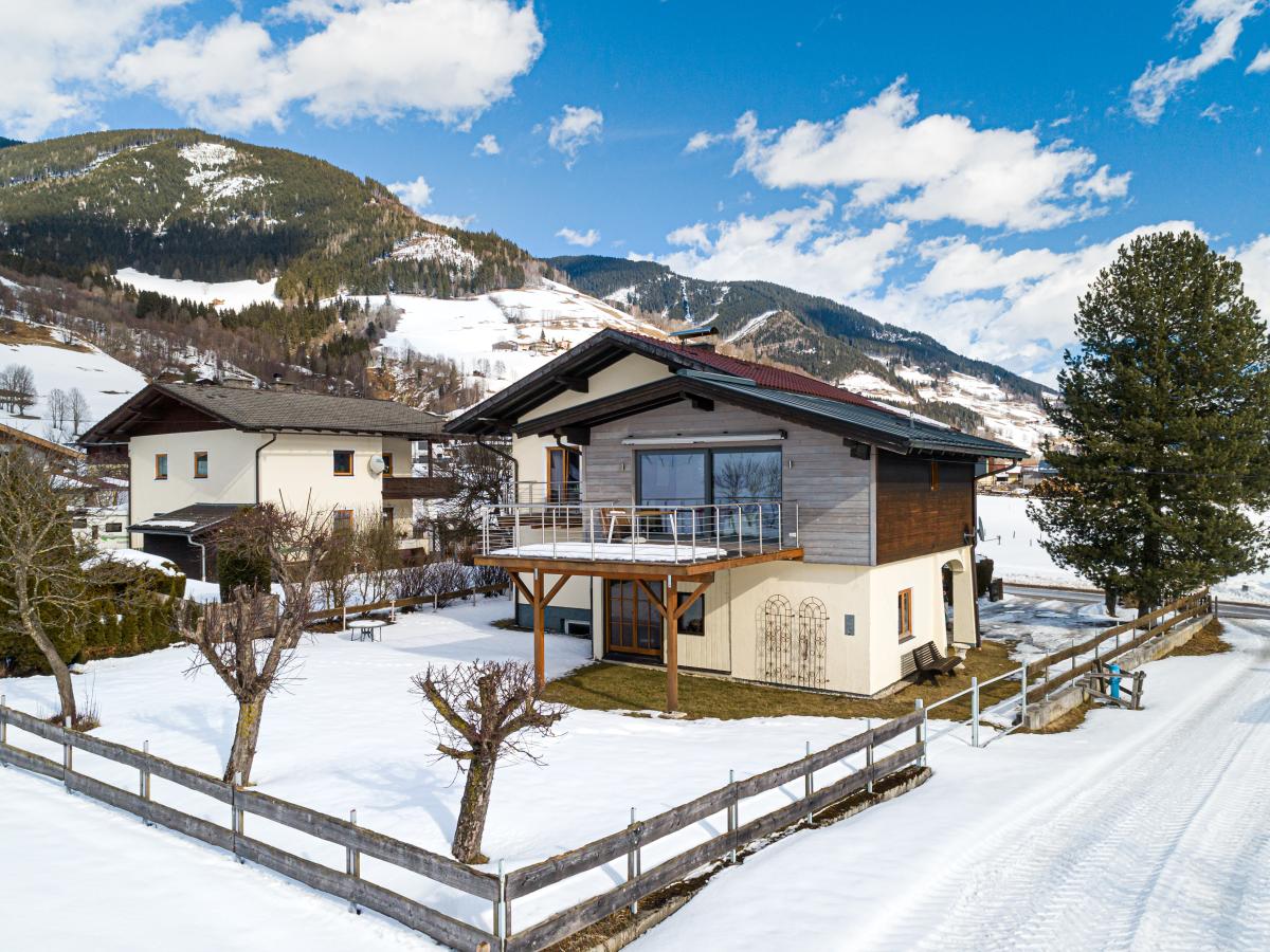 Exterior Winter