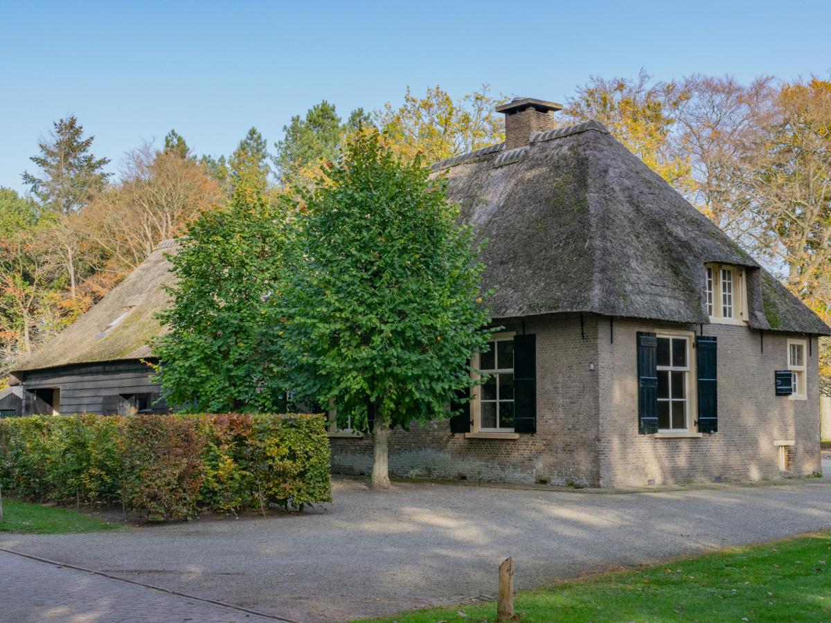Villa photo 1