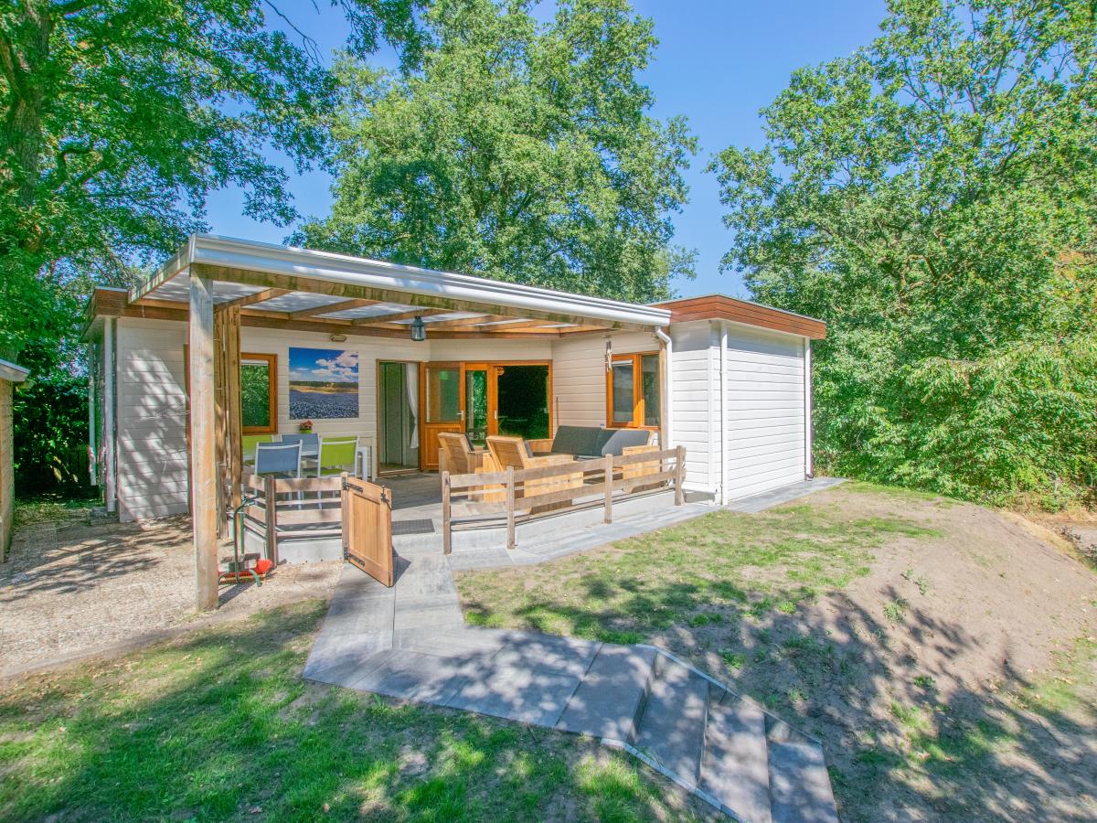 Villa photo 1