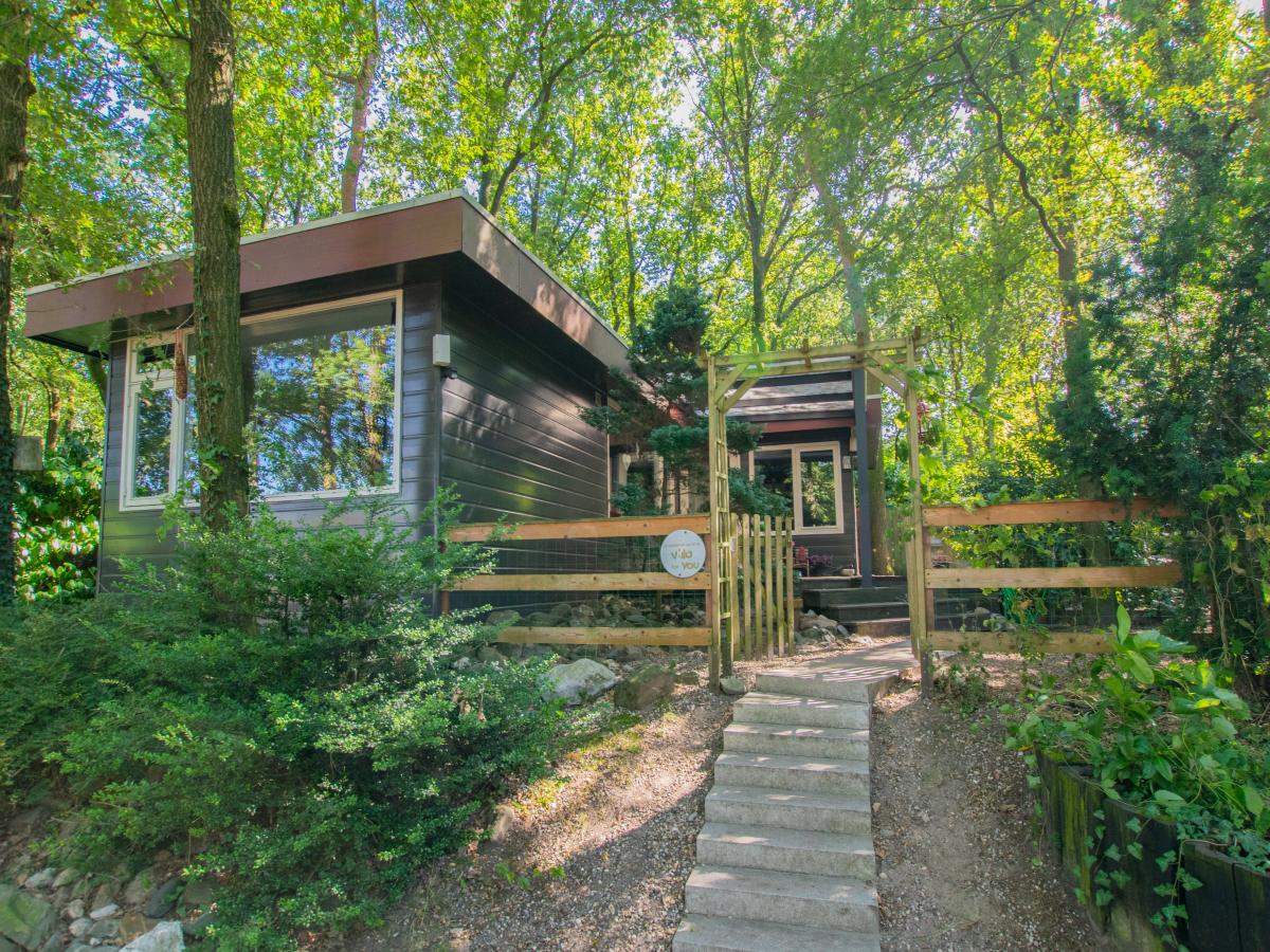 Villa photo 1
