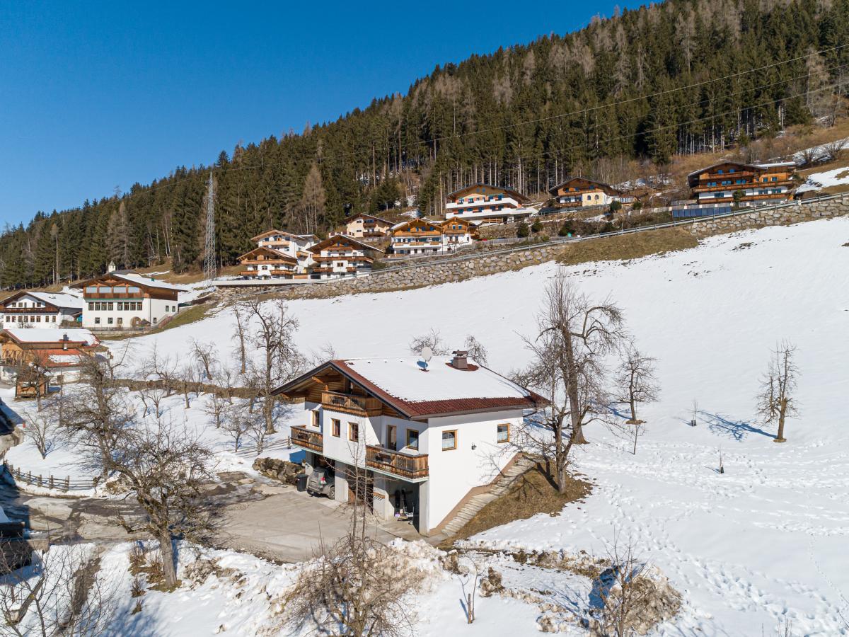 Exterior Winter