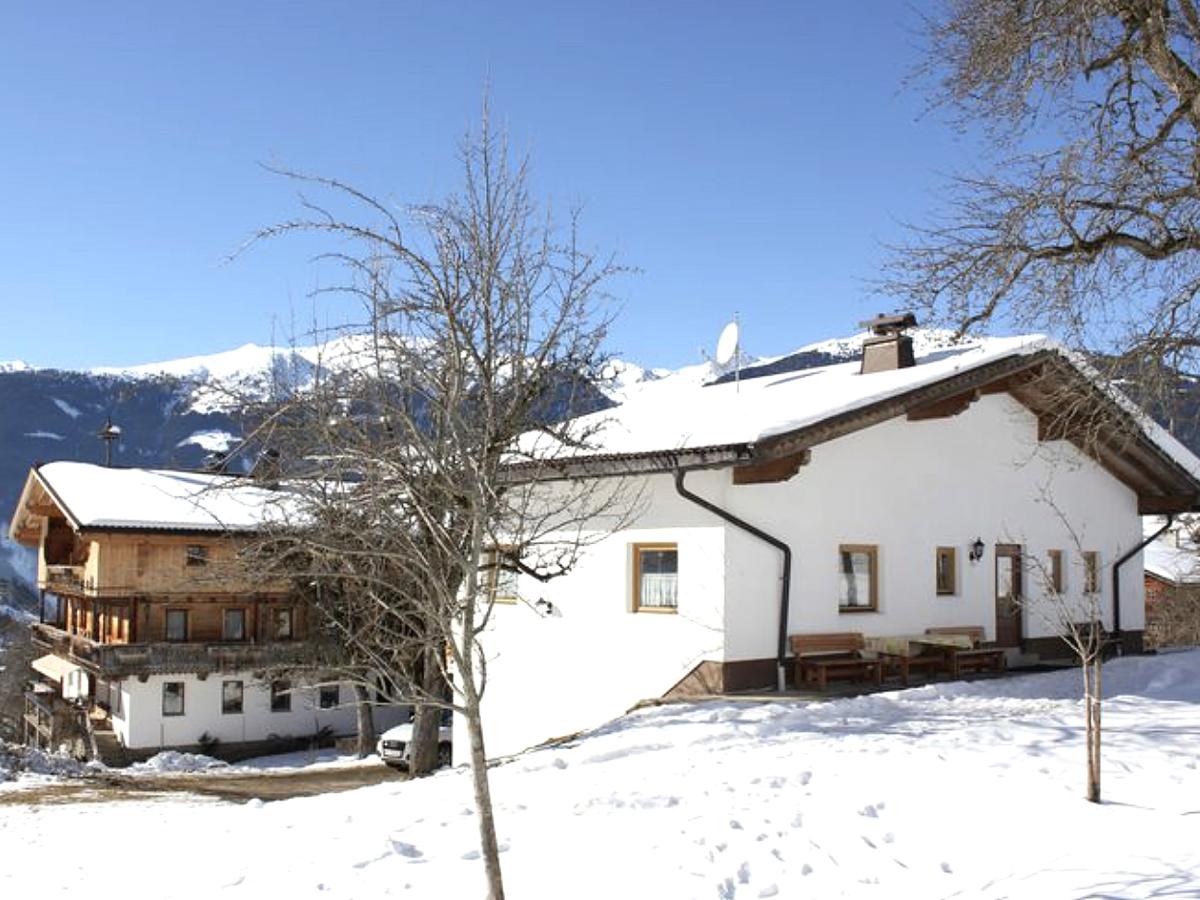 Exterior Winter