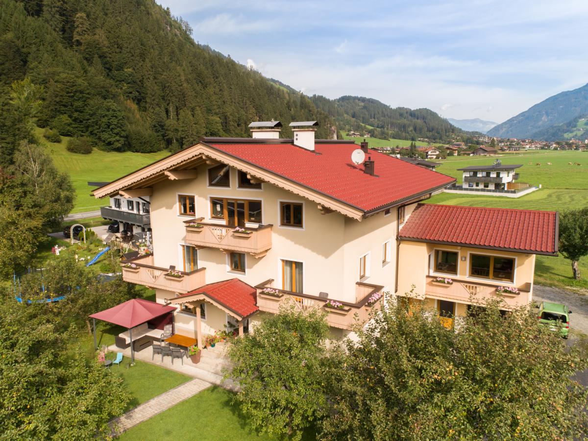 Villa photo 1