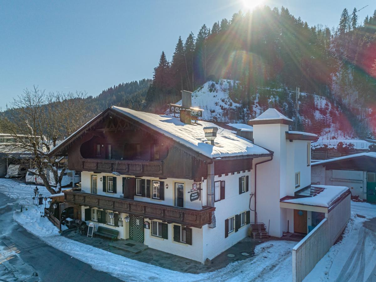 Exterior Winter