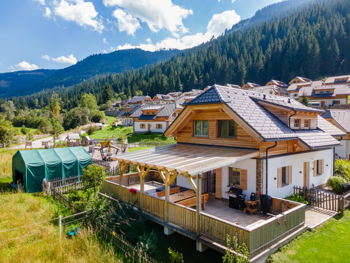 Villa photo 1