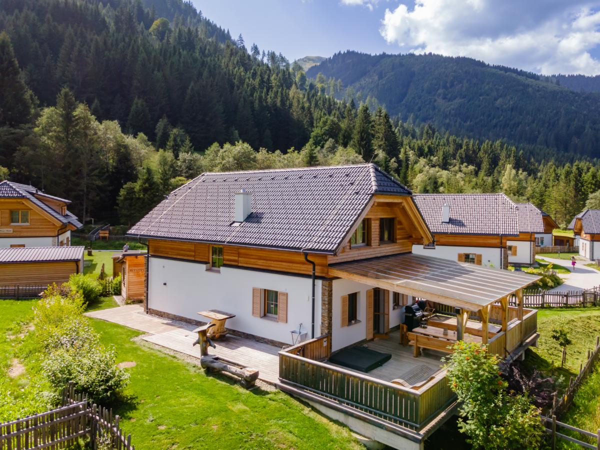 Exterior Summer