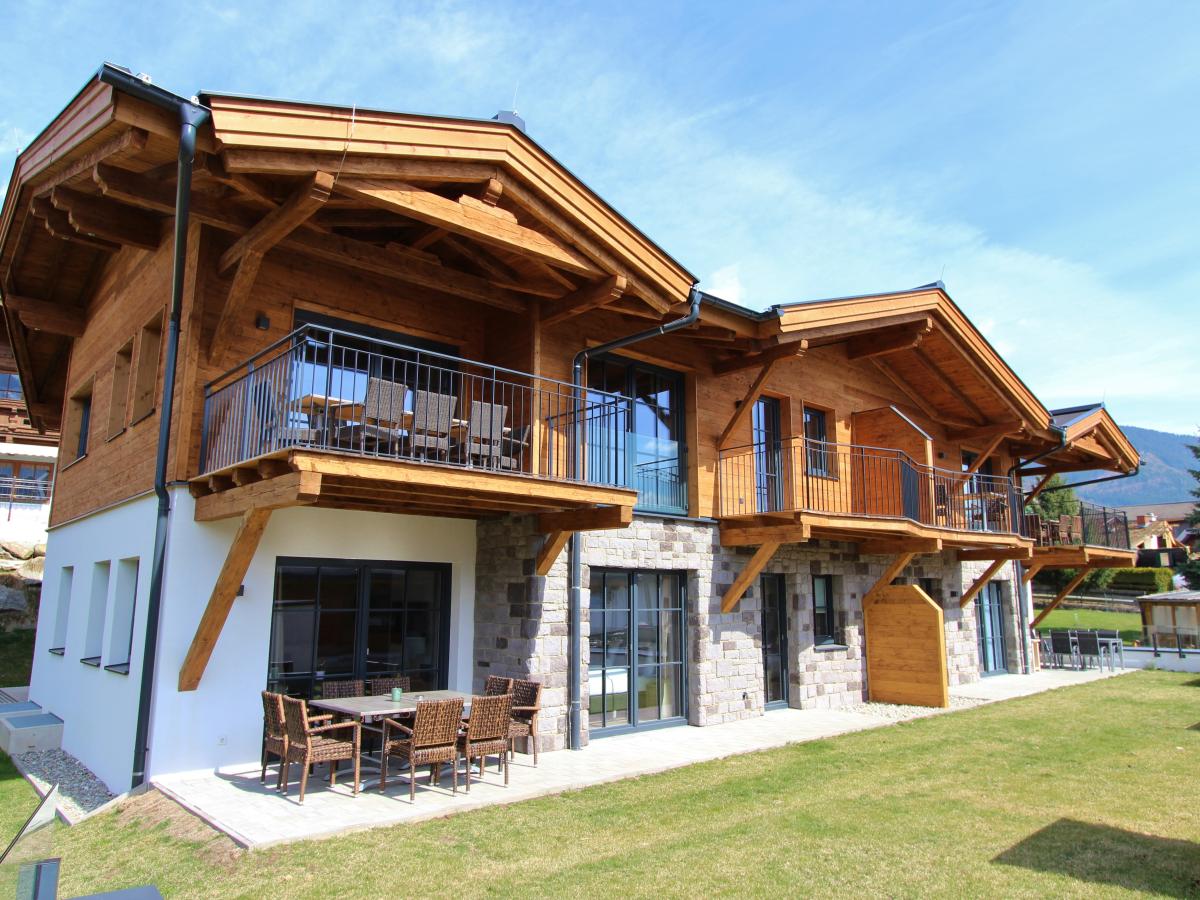 Villa photo 1
