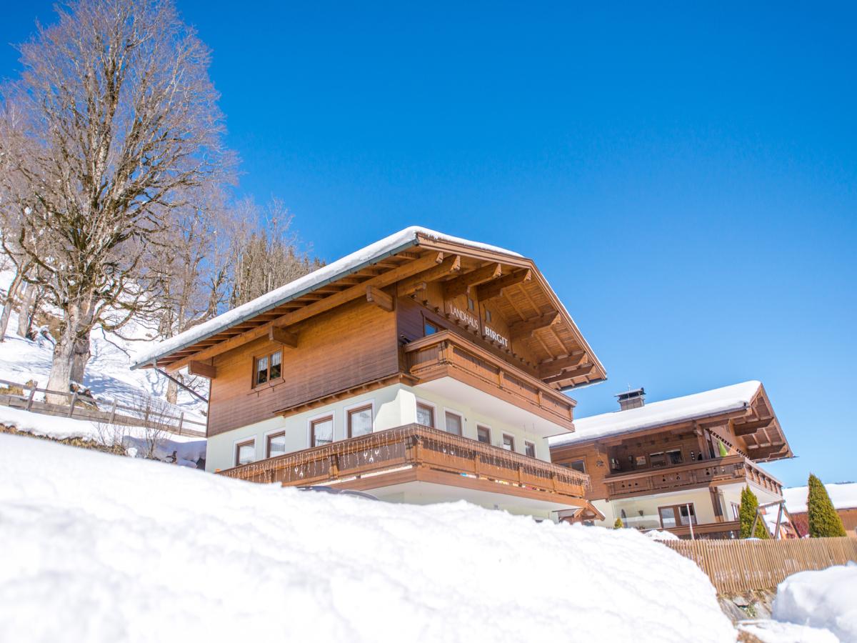 Villa photo 1