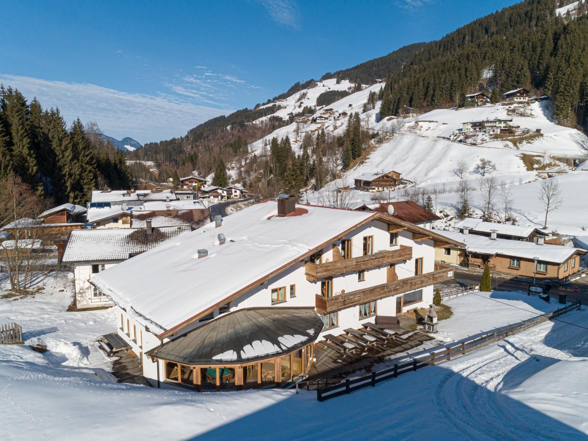 Exterior Winter