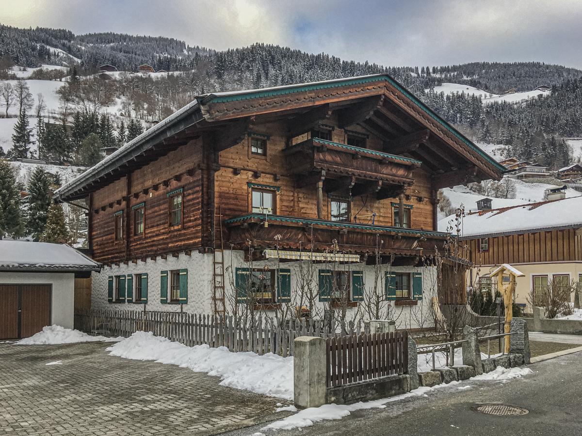 Villa photo 1