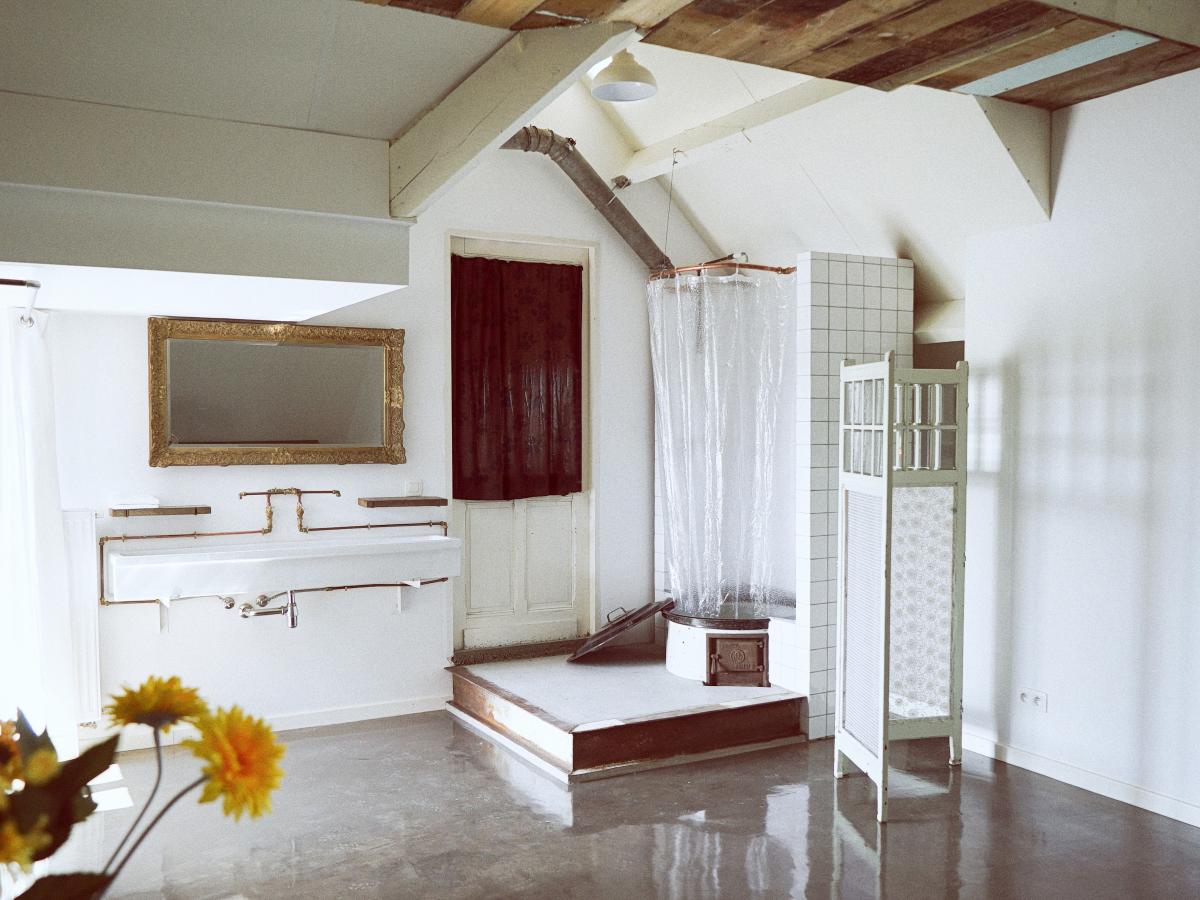 Bath Room