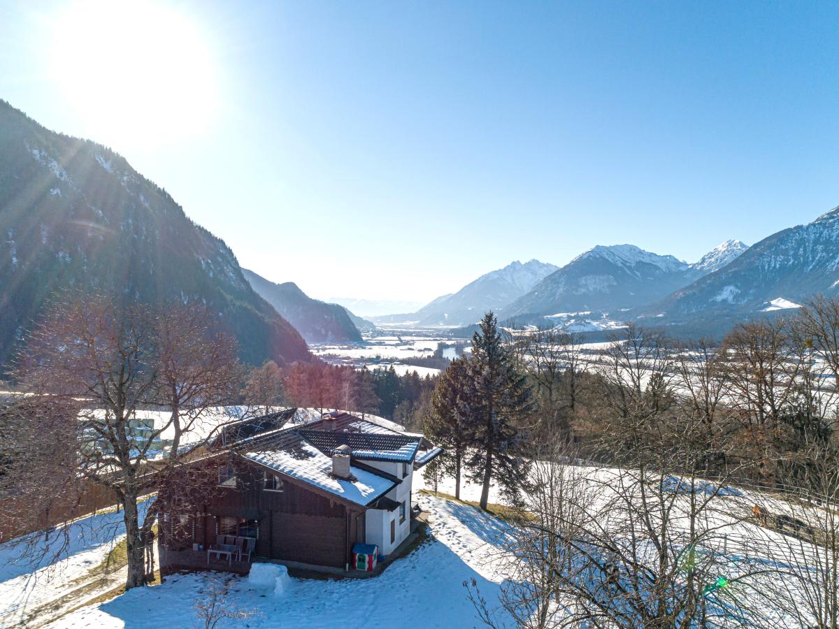 Exterior Winter