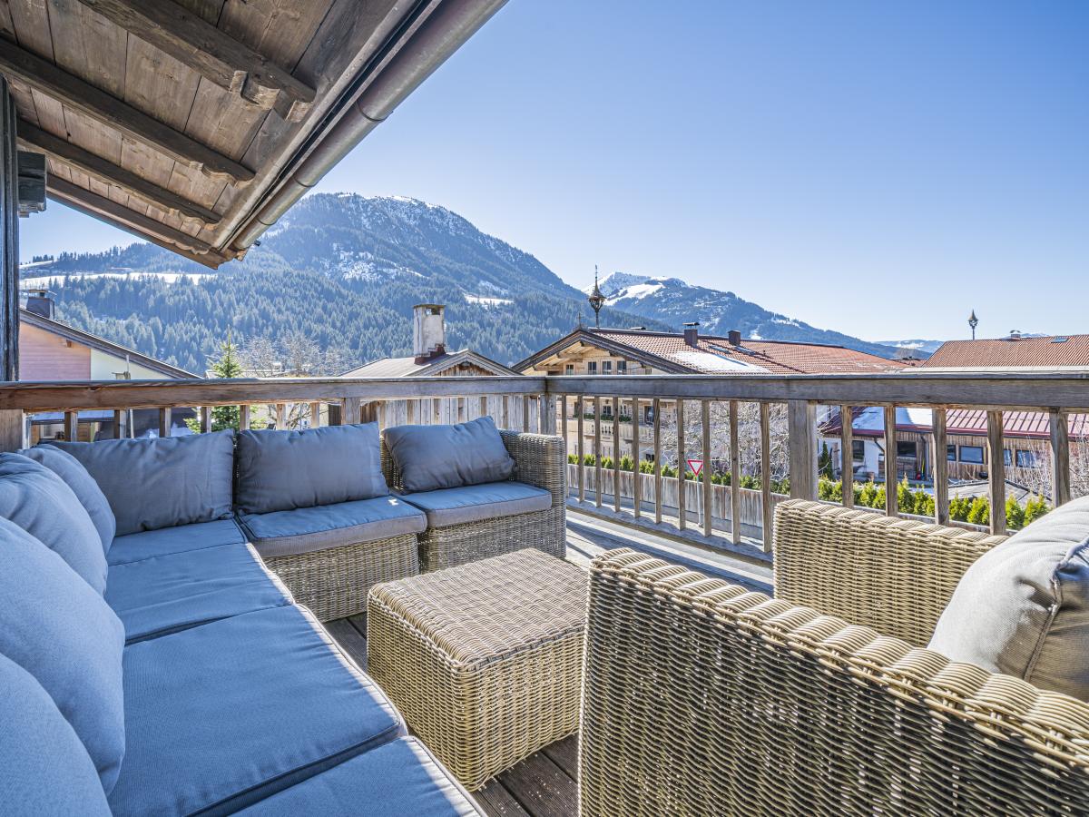 Villa photo 1