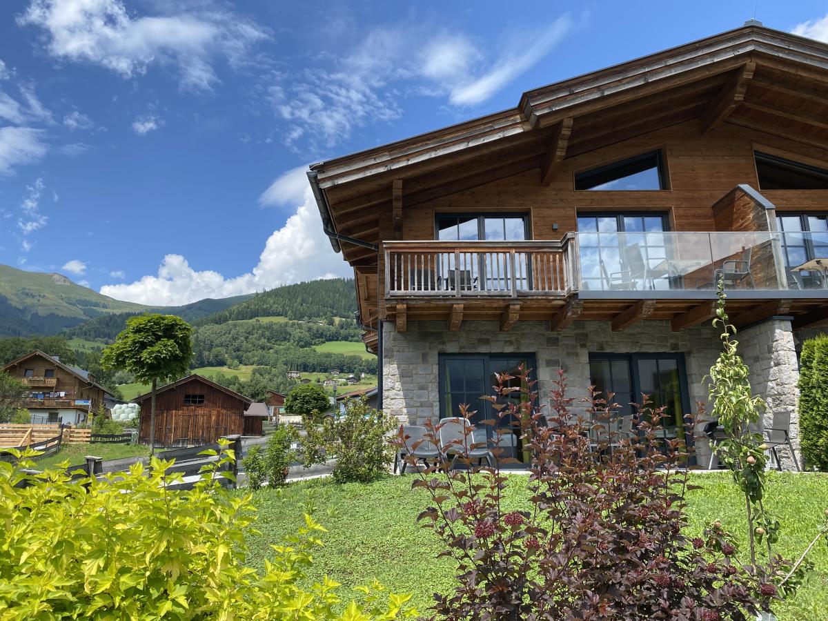 Villa photo 1