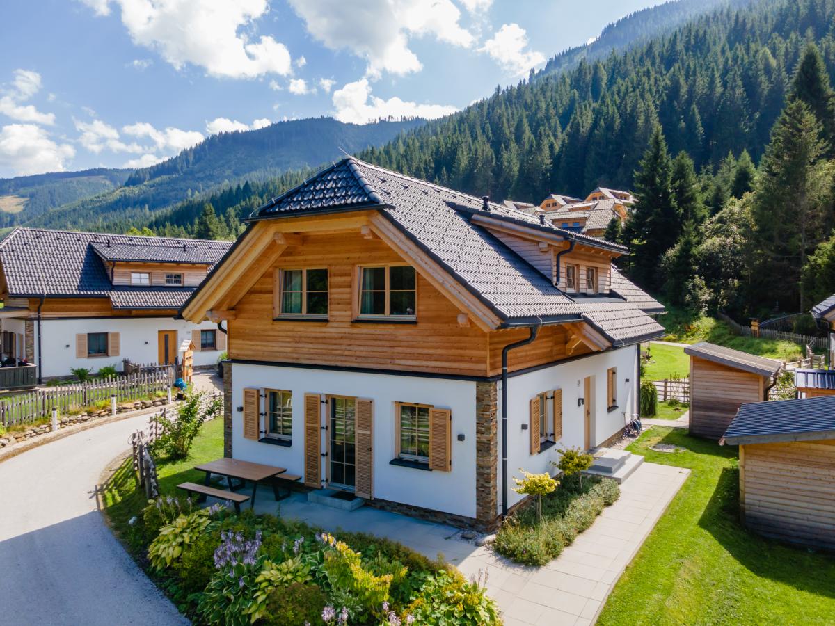 Exterior Summer