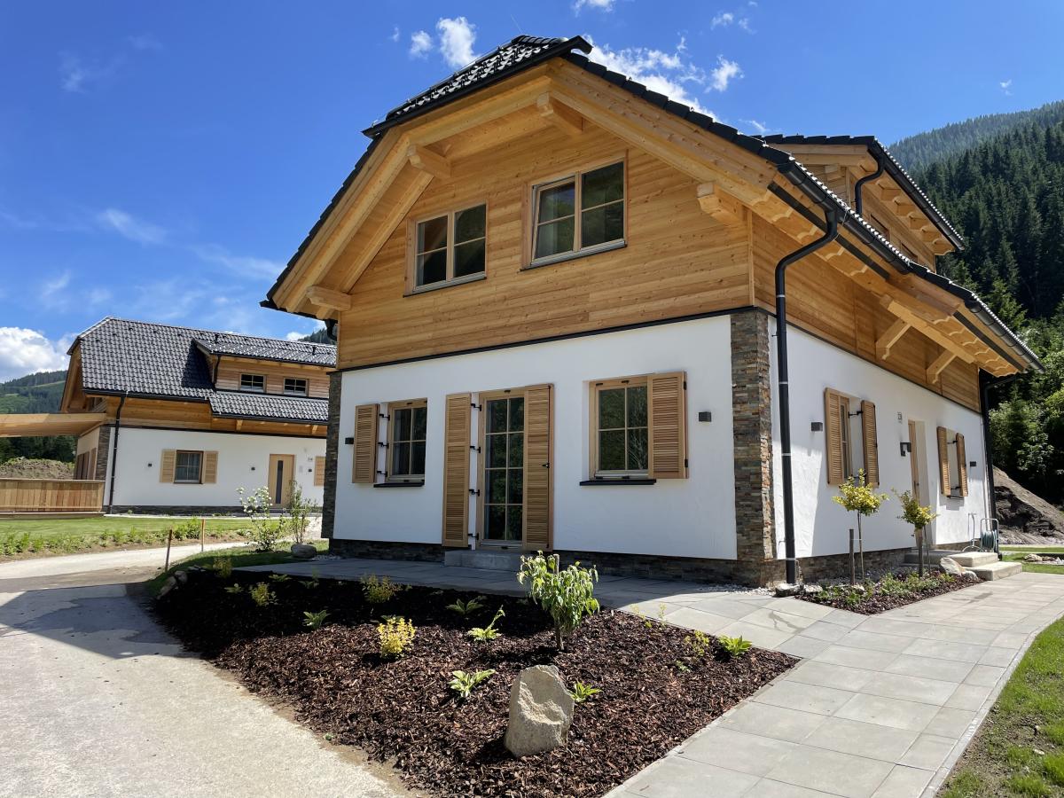 Exterior Summer