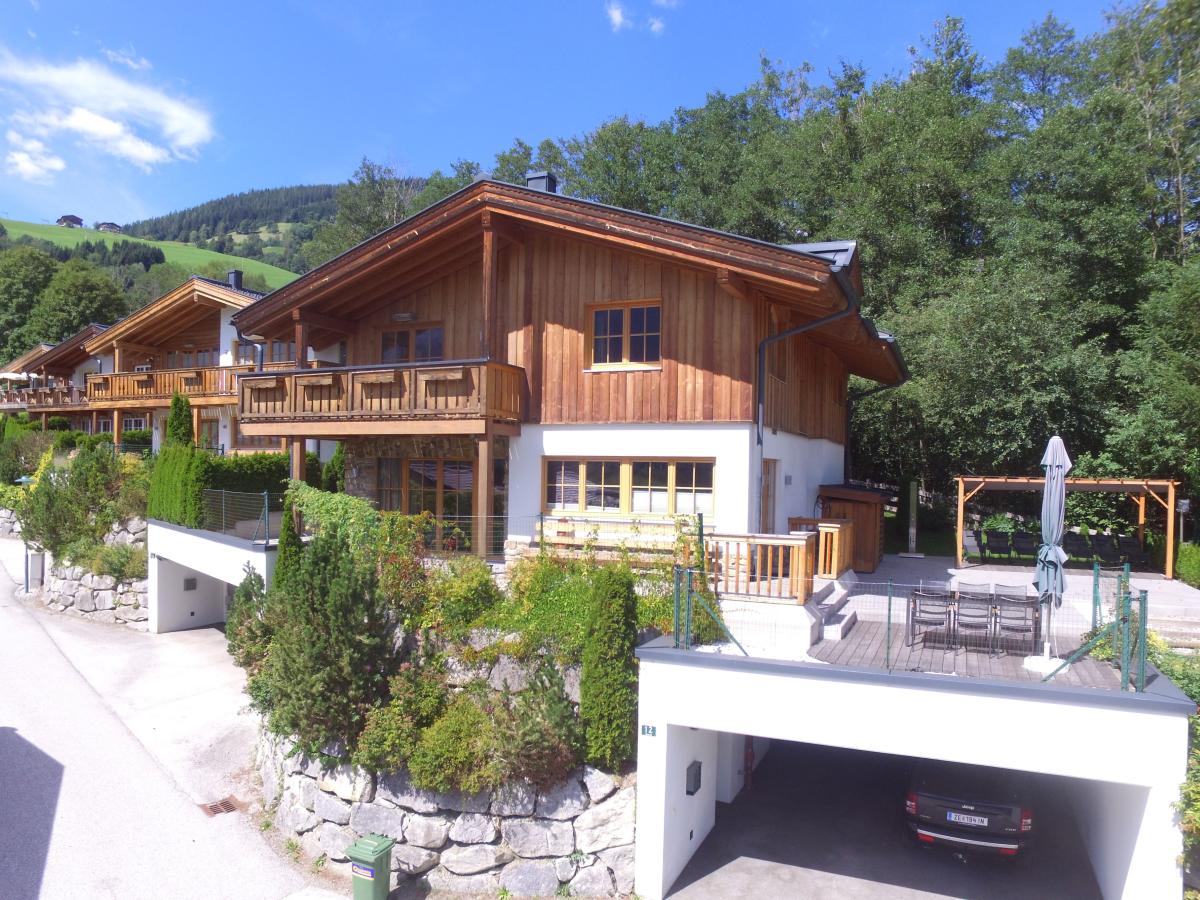 Villa photo 1