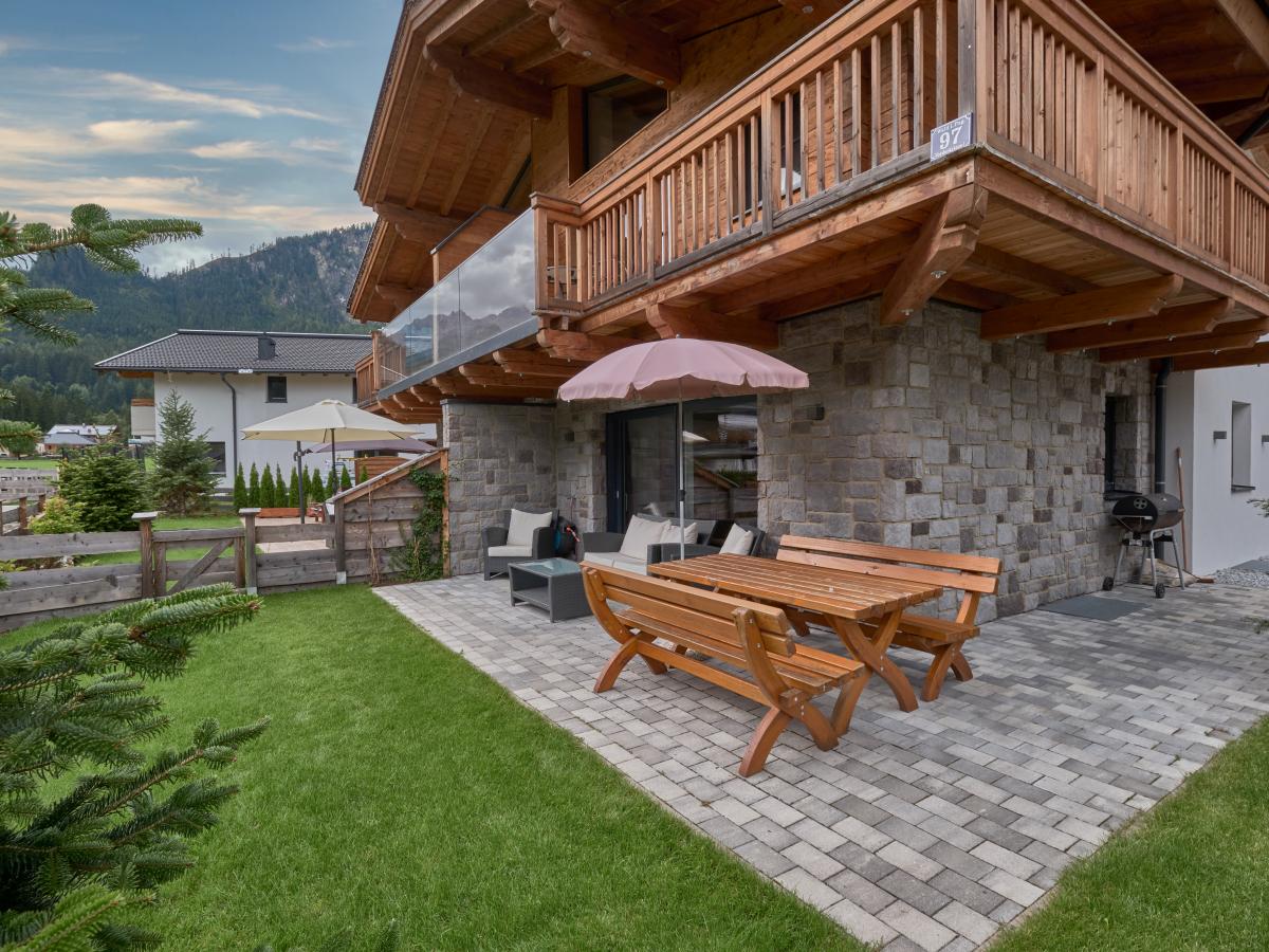 Villa photo 1