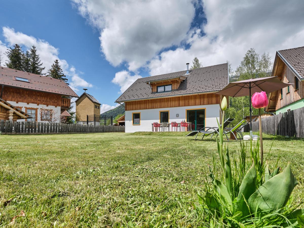 Villa photo 1