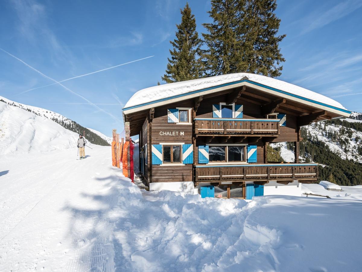 Villa photo 1