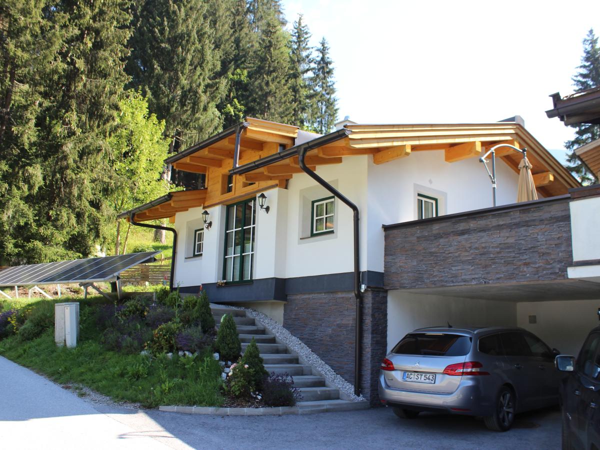 Villa photo 1